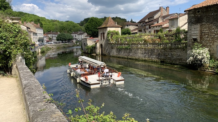IMG_0293-2022-Les-Croisieres-de-Brantome