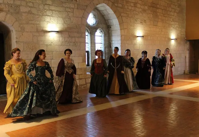 Grande-salle-©-Semitour-Bourdeilles